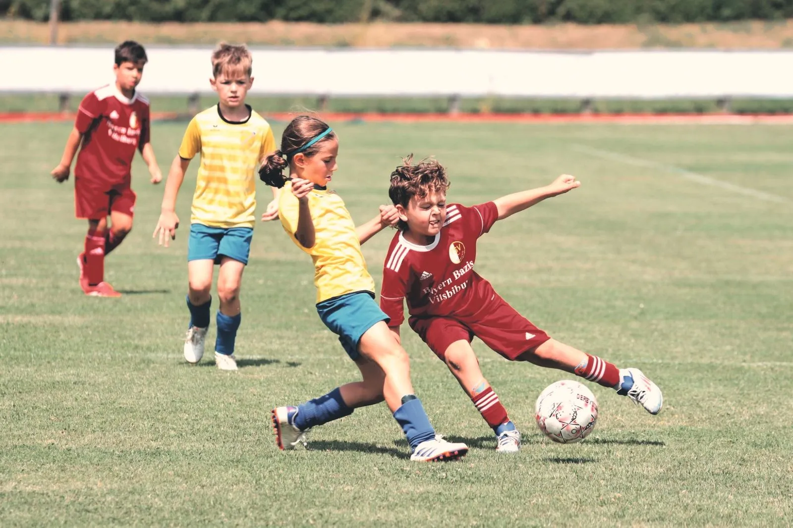 Fußballtraining bei Girlscamp | #FREEDOM2PLAY